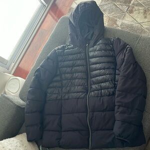 NWOT Nicole Miller Black Buffer